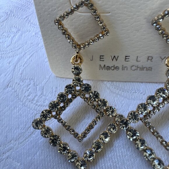 Mint Rhinestone Gold Dangle Drop CZ Triangles Earrings NEW - Picture 12 of 12